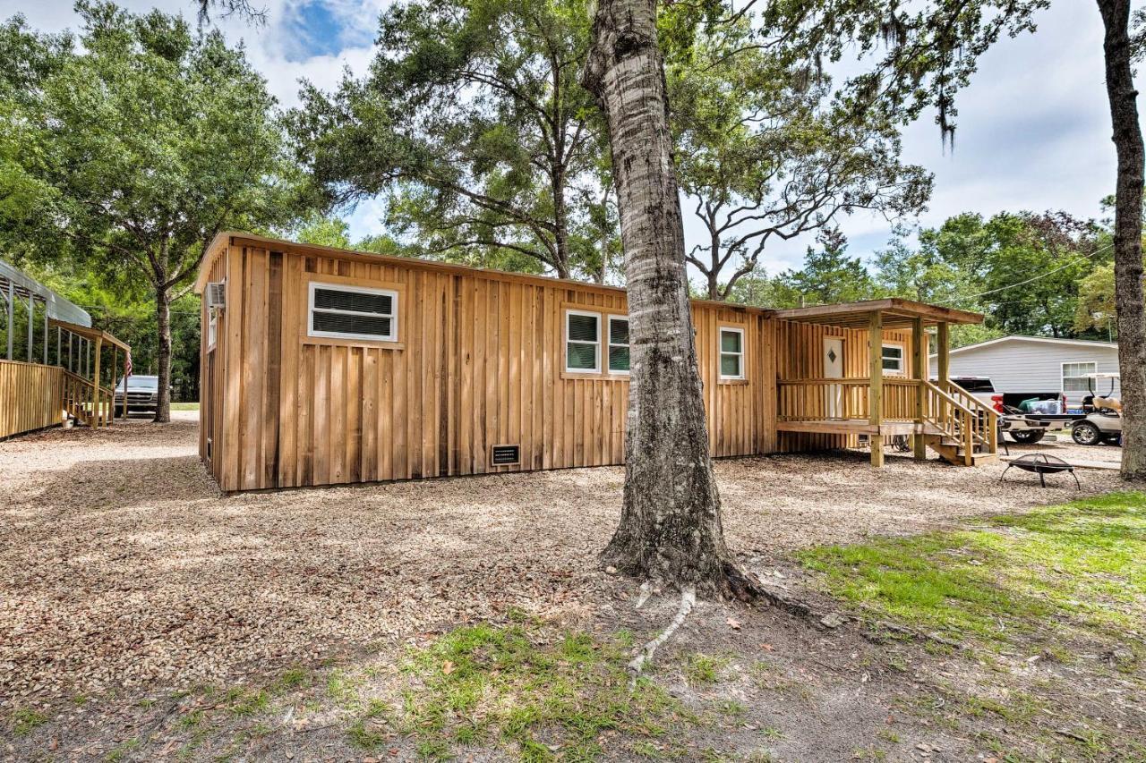 Cabin With Fire Pit, Walk To Steinhatchee River! Exteriör bild